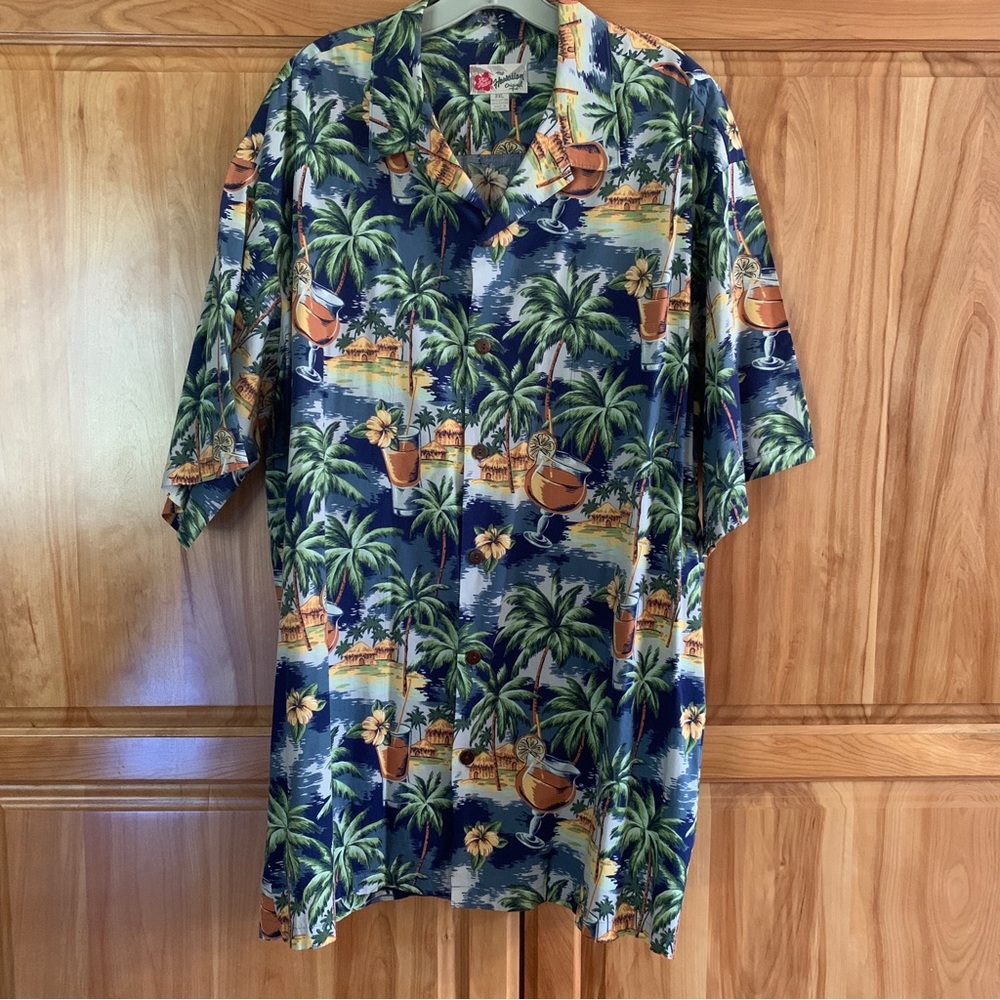NWOT Hawaiian Shirt